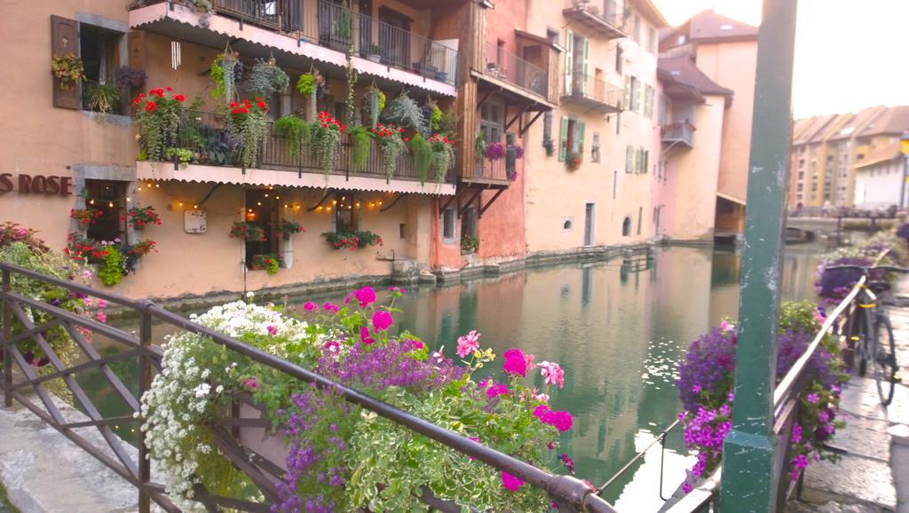 Отель La Mazzeriniere Saint-Sylvestre  Экстерьер фото